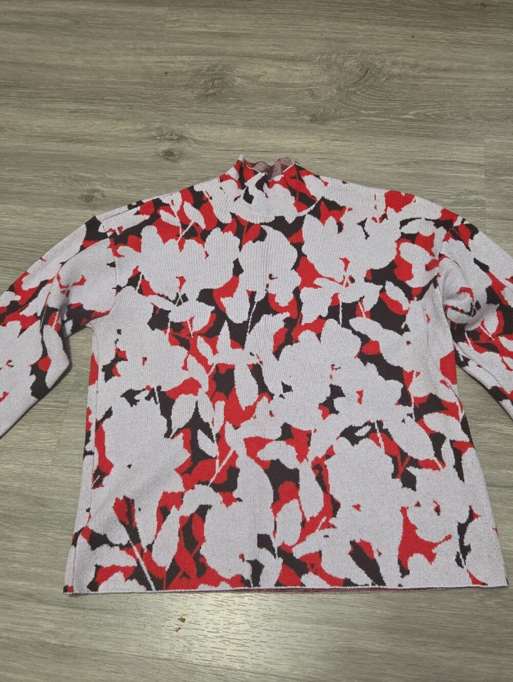 Anthropologie Red, Black & Light Gray Abstract Knit Top